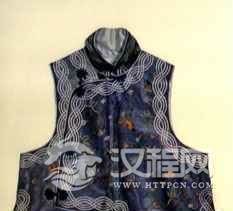 清代琵琶襟马甲特点和样式是什么？清代琵琶襟马甲简介