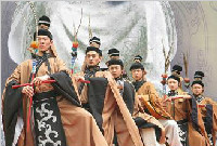 商朝服饰文化?商朝服饰是什么样子的