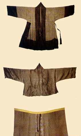 民族服装特色彝族服饰文化