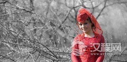 华丽精美的乌孜别克族服饰文化