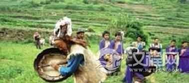 揭秘“释比”：羌族人民的社会自然崇拜