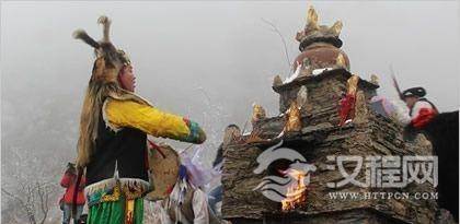 古代文化中的古羌族在什么地方？