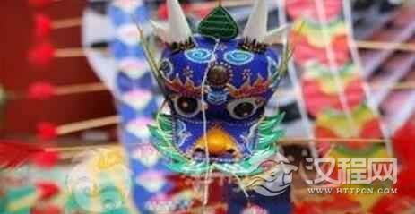 藏族民俗节日拉萨人放风筝有什么特色