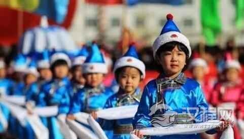 蒙古族介绍蒙古族为什么最爱白色和蓝色