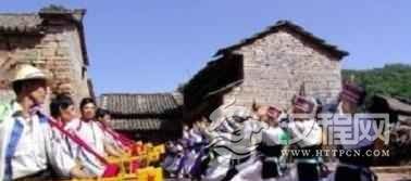 白族传奇习俗什么是白族“转山岭寻真爱”