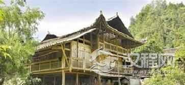 苗族吊脚楼是什么样子的？吊脚楼特色简介