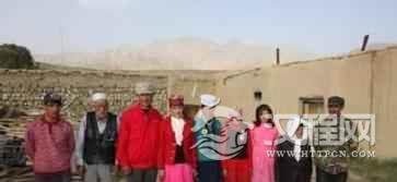 塔吉克族实行怎样的家庭制度？又有啥习俗