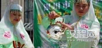 回族习俗回族人是怎样完成“小净”与“大净”的