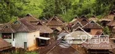 布朗族建筑布朗族的聚寨群居简介