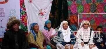 哈萨克族的语言和文字是怎样发展的