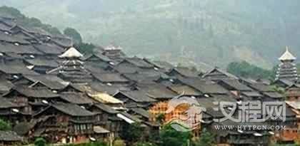 仡佬族建筑仡佬族民居为什么多是干栏式