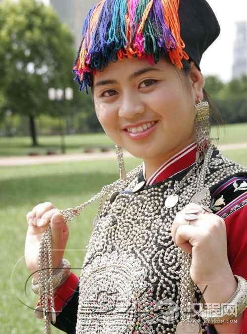 哈尼族的节日习俗有什么？哈尼族的节日简介