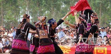 感受黎族民族魅力：黎族槟榔文化