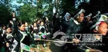 阿昌族古老婚俗：阿昌族是怎样抢亲的