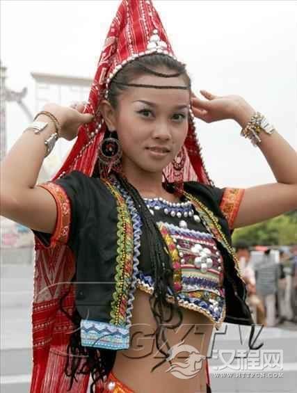 基诺族各方面的介绍基诺族的生活习俗