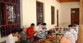 维吾尔族是怎样待客的？维吾尔族风俗简介