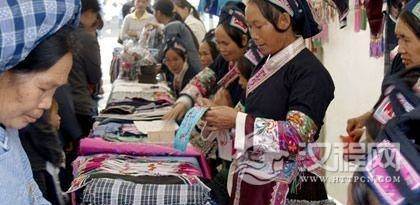 精美绝伦的布依族刺绣文化