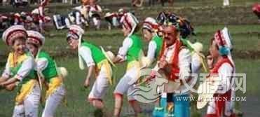 白族民俗白族的撒花秧是怎样的一种活动