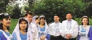 塔塔尔族的高素质究竟是怎样练出来的