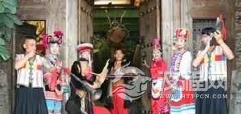 阿昌族婚俗阿昌族新郎是怎样接新娘的