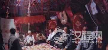 如果去哈萨克族家庭做客都需要注意啥呢