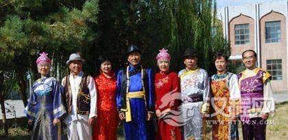 锡伯族起名的习俗是什么？锡伯族的姓氏