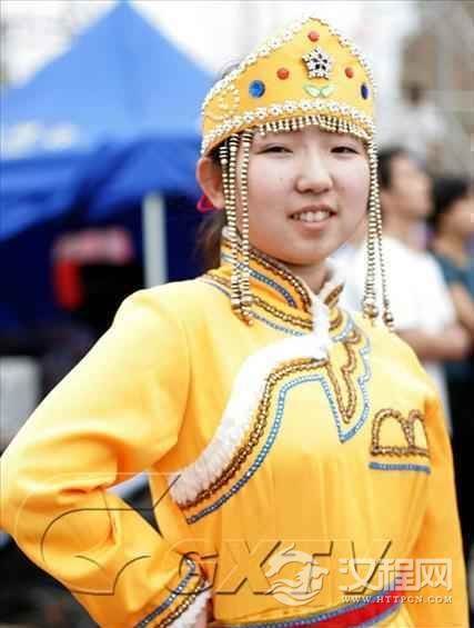 关于鄂伦春族的一些介绍鄂伦春族是在哪里的