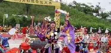 鄂温克族宗教鄂温克族宗教信仰简介