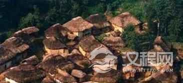 哈尼族民居有啥民族特点？有何位置要求