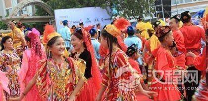 维吾尔族音乐特点是什么？传统维吾尔音乐受什么影响？