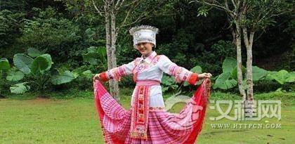 羌族分布情况是怎样的？羌族人口的居住环境