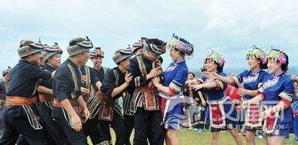 仫佬族春节习俗都有哪些？仫佬族春节风俗简介