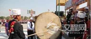 景颇族习俗景颇族贺新房食俗介绍