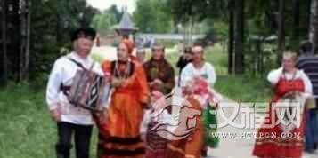 俄罗斯族习俗俄罗斯族有何婚姻习俗