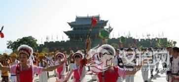 白族节日白族传统的三月街都有什么习俗