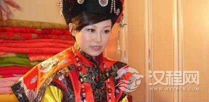 独特的新宾满族人家的药香节