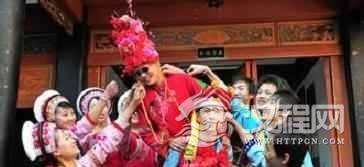 白族人在结婚时有着怎样的婚俗习惯