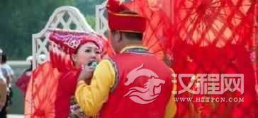 壮族的青年男女是怎样恋爱又是怎样结婚的呢