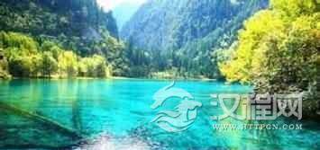 羌族“九寨沟”有着怎样秀美的风景