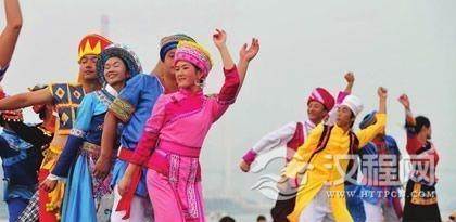 壮族民间艺术舞蹈文化之板鞋舞