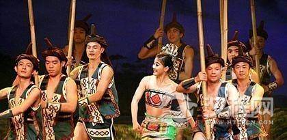 极具民族特色的黎族礼仪文化