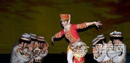 具有悠久历史和灿烂文化的塔吉克族