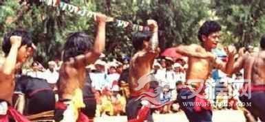 布朗族习俗布朗族过年有何特殊习俗