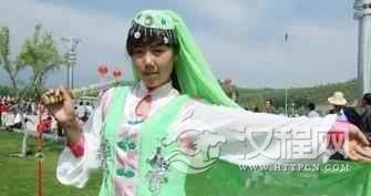 保安族的腰刀保安腰刀是民族瑰宝的“末落标本”