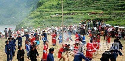 浅谈土家族游艺文化