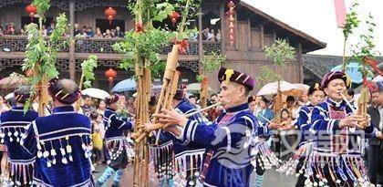 极具民族特色的白族青姑娘节