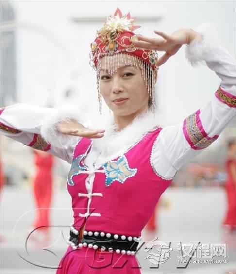 关于锡伯族的介绍锡伯族的民族文化