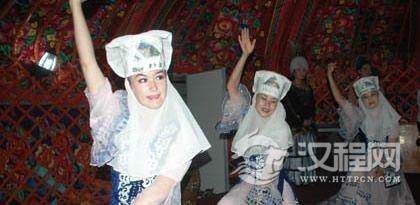 哈萨克族曲艺文化的珍珠：铁耳麦