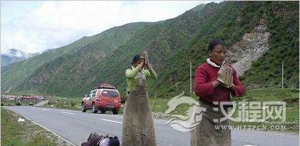 浅谈：藏族朝拜的历史故事与由来