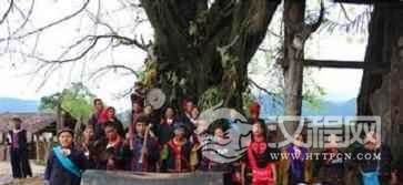 古老神秘的佤族村寨：翁丁村的民族风情